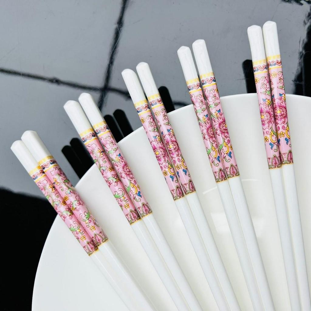 High-Temperature Resistant Luxury Macaron Color Ceramic Chopsticks - Easy To Clean