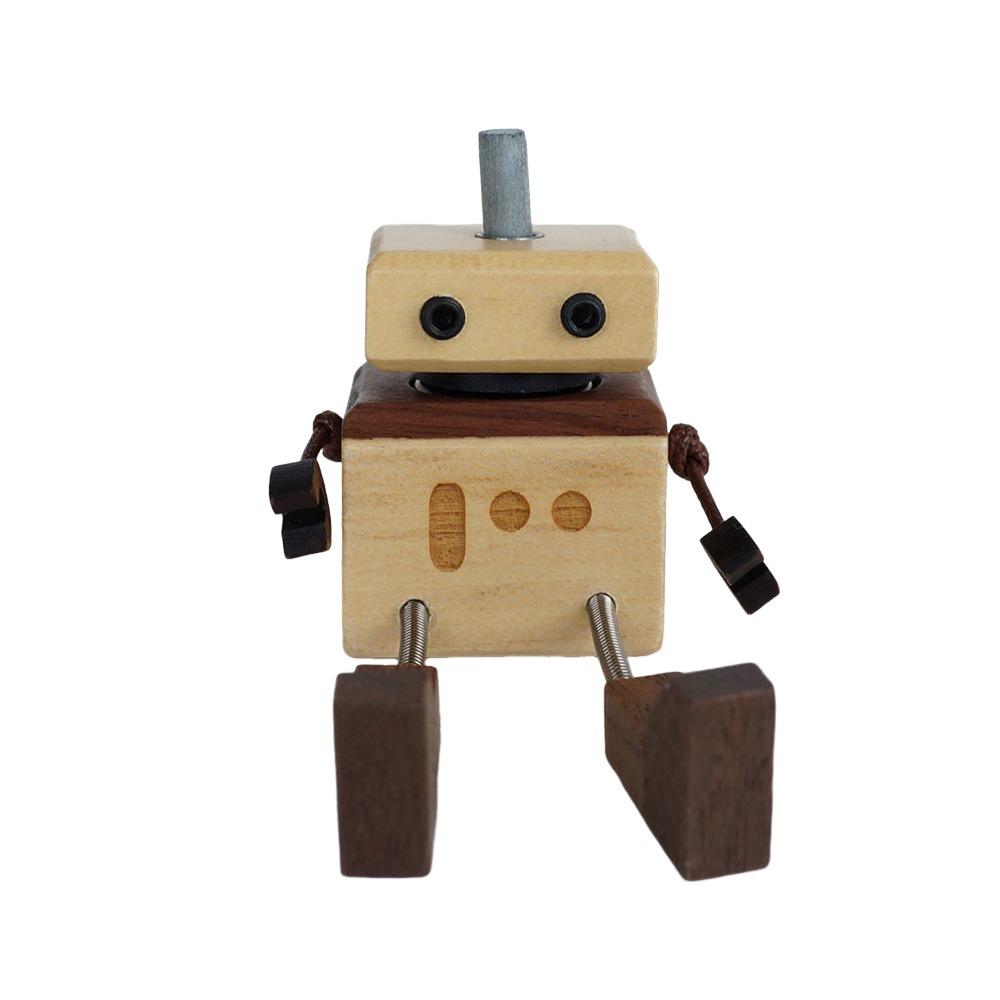 Cartoon Robot Diffuser Partable Shaking Feet Wooden Doll Wood Shake Car Ornament  Car Accessories