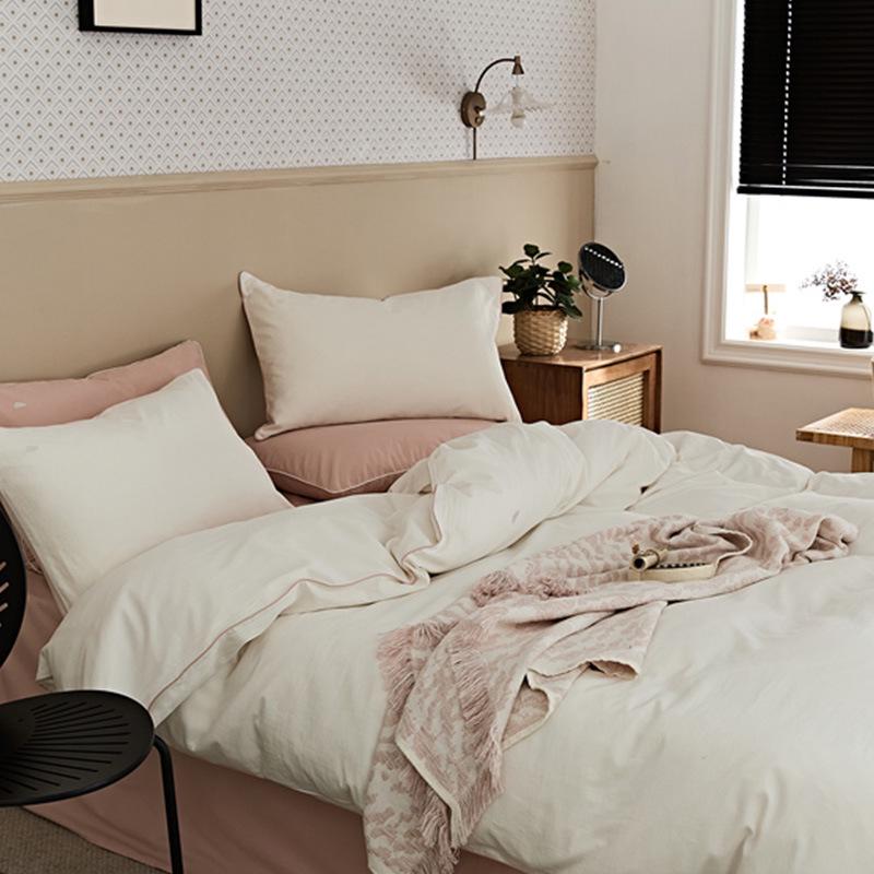 100% Cotton Long-Staple Flannel Bedding Set - 4-Piece Autumn/Winter Edition with Embroidered Thick Bed Sheet & Duvet Cover.