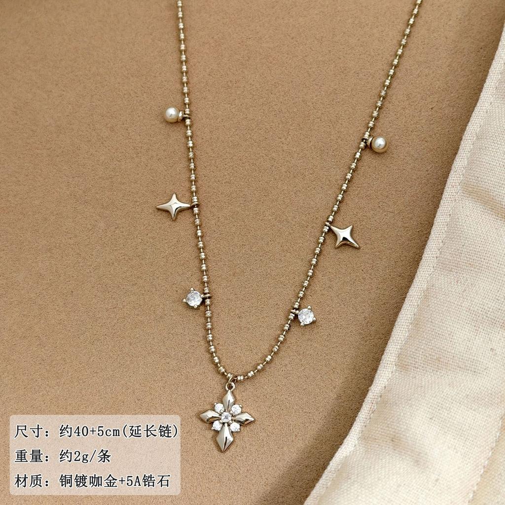 Stylish and Simple Cross Pendant Necklace Female Personality Light Luxury Versatile High Sense Collarbone Chain