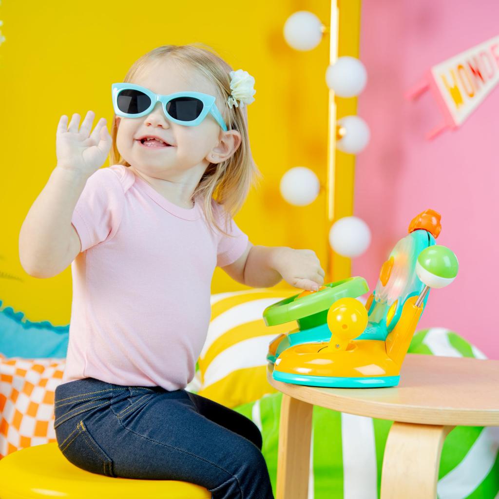 Bright Starts Light & Color Driver [6 Months and Up] Pretend Play Handle 52178