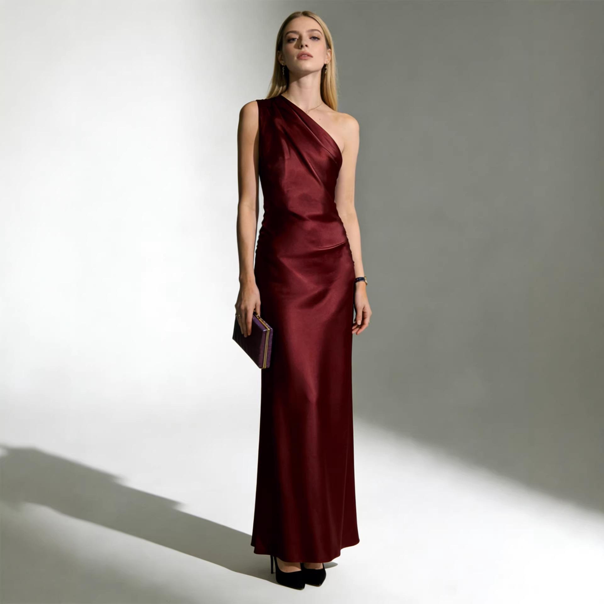 Luxurious Beach Resort One-Shoulder Backless Satin Dress for Evening Wedding Party XL