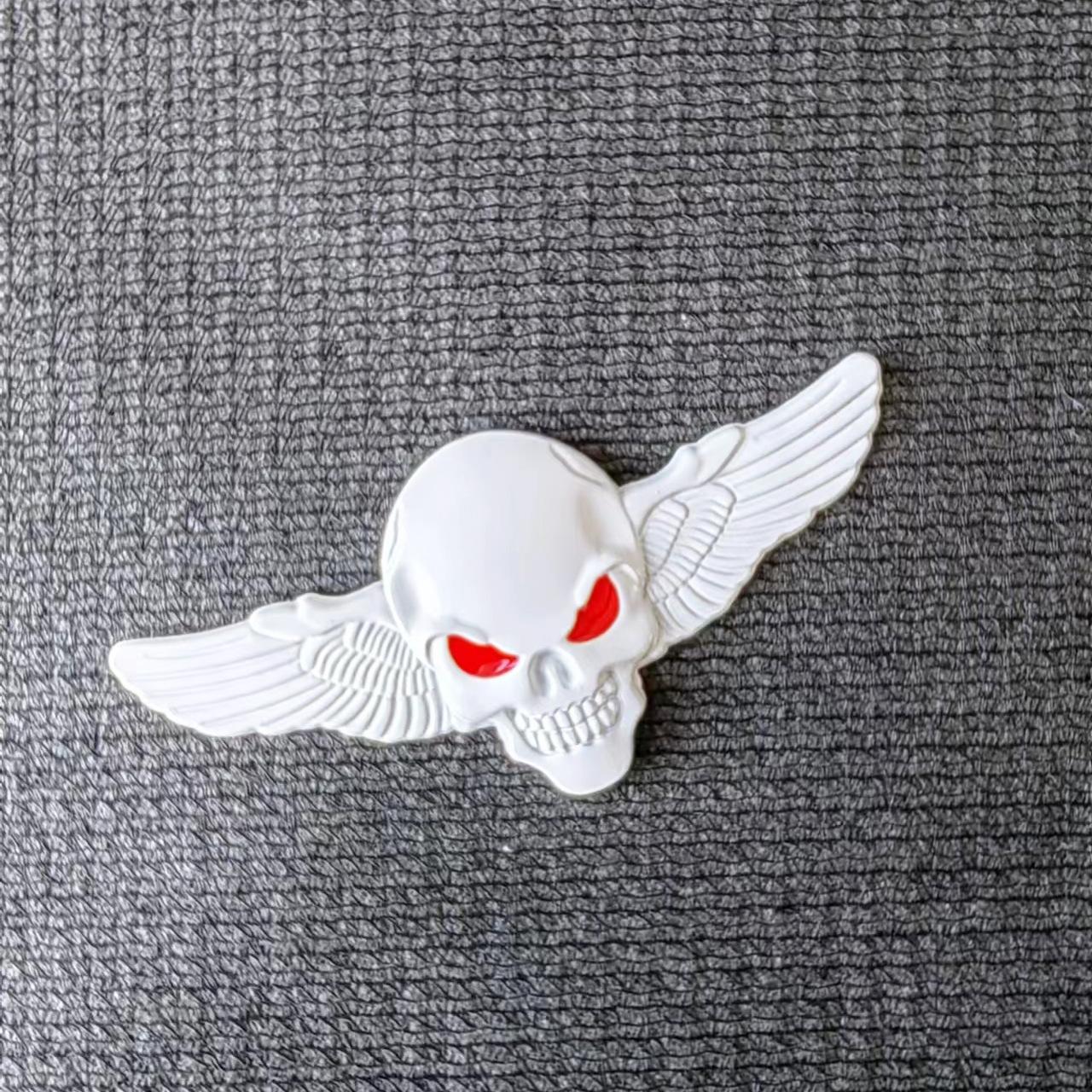 

3D металлическая наклейка на автомобиль Angel Wings наклейка на автомобиль металлический скелет эмблема автомобиля декоративная наклейка металл для автомобильных аксессуаров для Bmw 7 X 3.2CM белый