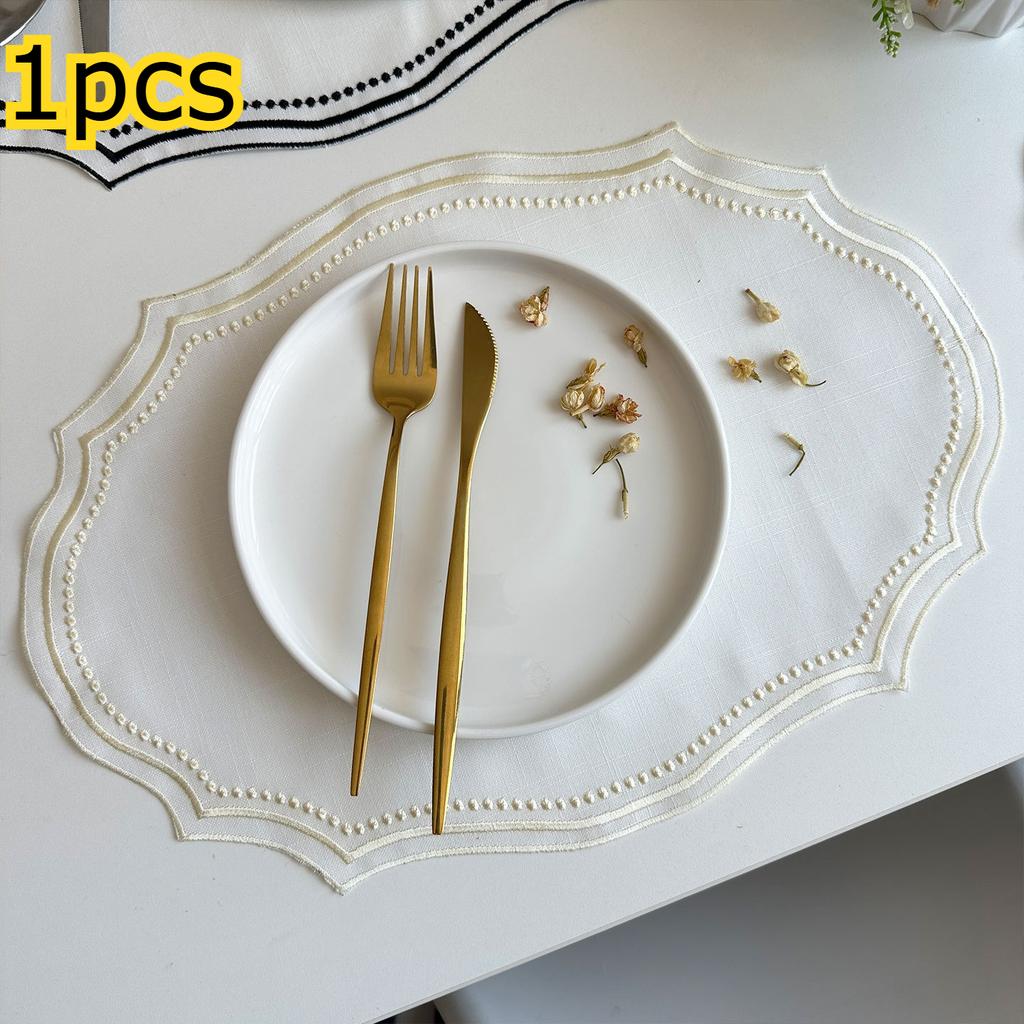 French Lace Table Place Mat Vintage Embroidered Fabric Placemat Imitation Cotton Linen Decorative Table Mat Napkins Washable