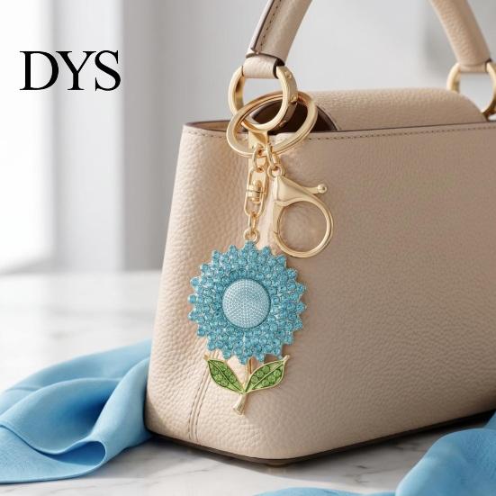 Enamel Keychain Charm Pendant Rhinestones Inlaid Sunflower Design Key Rhinestone Chain with Anti-Oxidation Lobster Clasp Backpacks Accessory