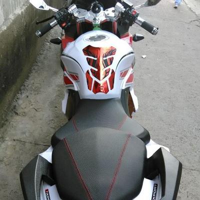 Motorcycle Tankpad Sticker Fishbone 3D Tank Pad Stickers Oil Gas Protector Cover Decoration Flame Motorcycle Accessories