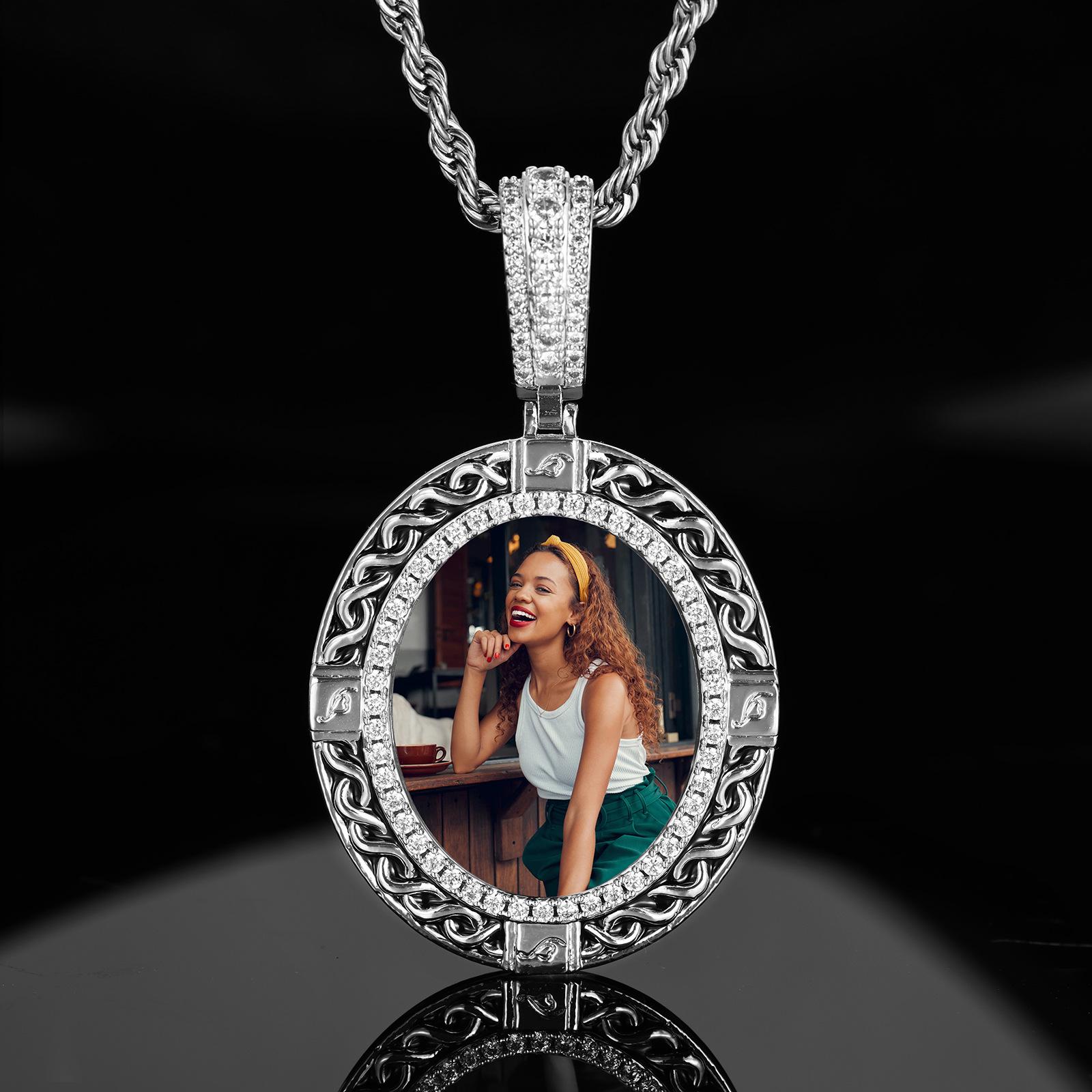 

European Hip Hop Style DIY Zircon Photo Necklace with Round Pendant