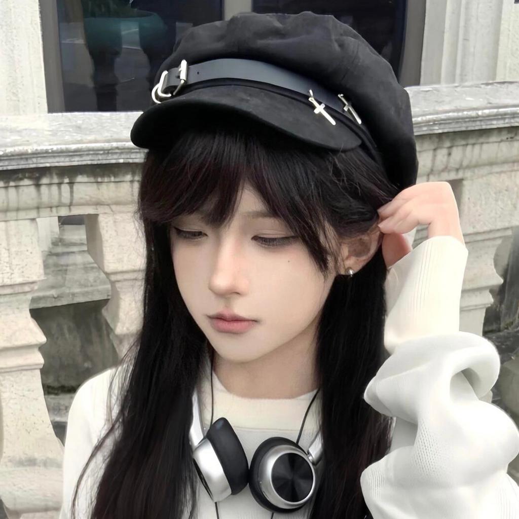 Fashionable Crosses Beret Hat Soft Sweet Beret Hat British Stylish Beret Hat for Fashion Enthusiasts