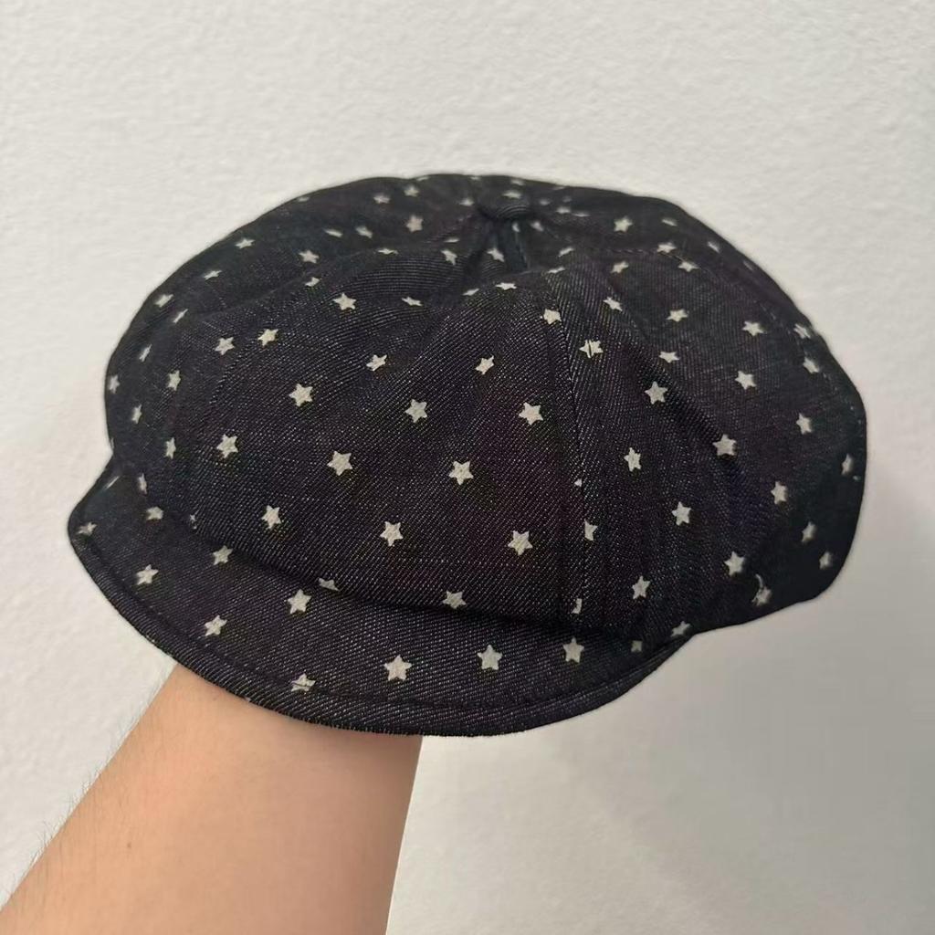 Simple star printing cotton and linen age-reducing octagonal hat women's autumn retro versatile painter hat showing face small flat top beret