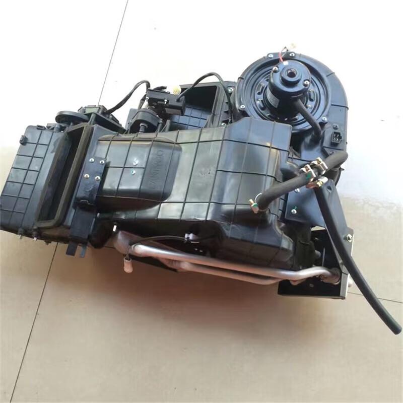 Dongfeng Mengshi EQ2050B AC Unit Assembly