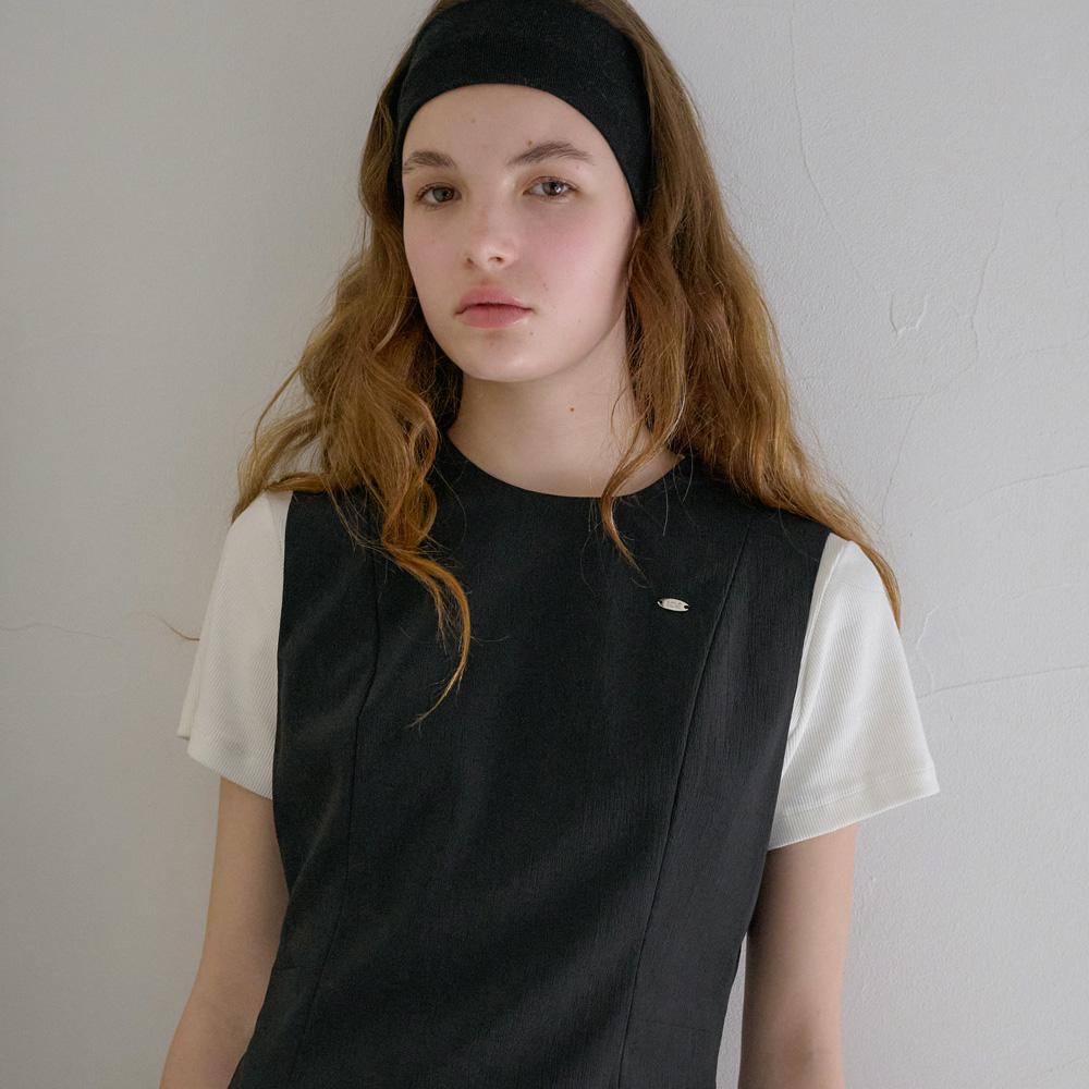 Elssibeui Crease Sleeveless Mini Dress_Black