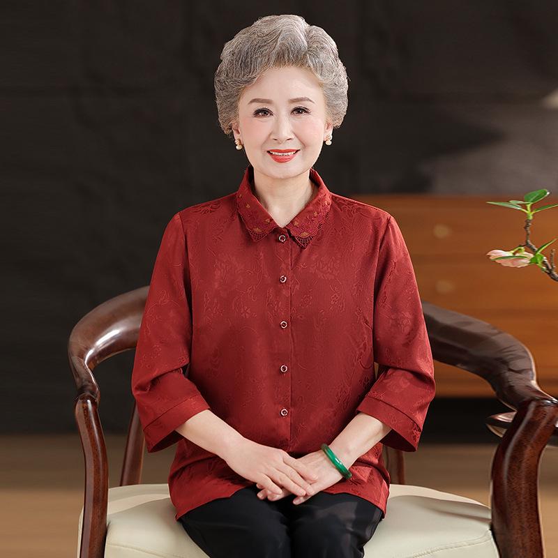 

Elegant Summer Seven-Sleeve Embroidered Top for Middle-Aged and Elderly Women - Plus Size Available 2XL (recommended for 55-60kg) красный