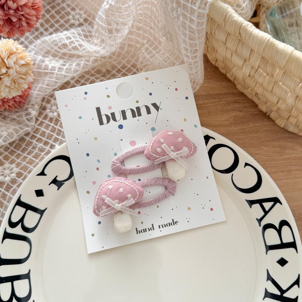 2pcs Korean Style Red Black Plaid Hairpins Strawberry Cherry Embroidery BB Clip Children's Hair Clip Bangs Clip Hair Accessories