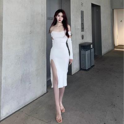 White Knitted Sexy One-word Shoulder Dress Female Autumn Royal Sister Wind Pure Desire To Close the Waist Split Fork Inside with a Bottom Skirt