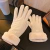 Accessories – Hansker, votter og fingerhansker