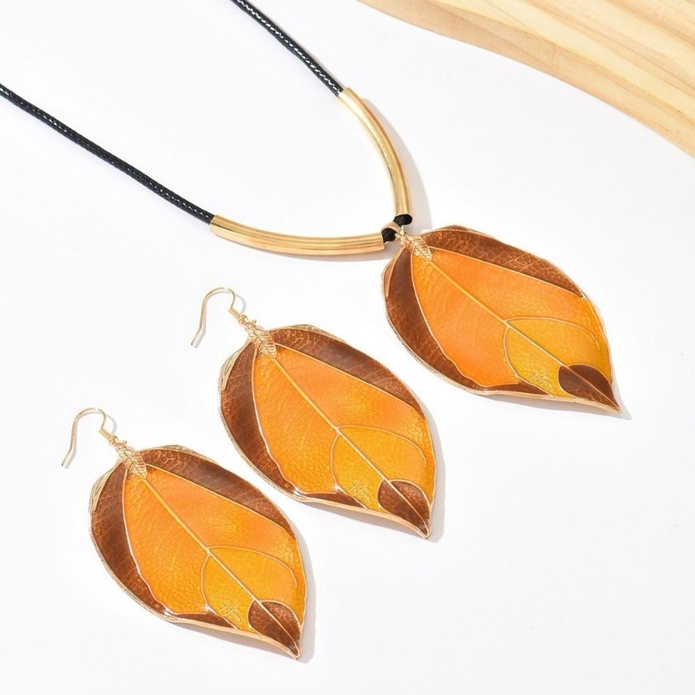 Exaggerated Design Metal Pendant Necklace Circular Tubes Leaves Shaped Jewelry set  Party