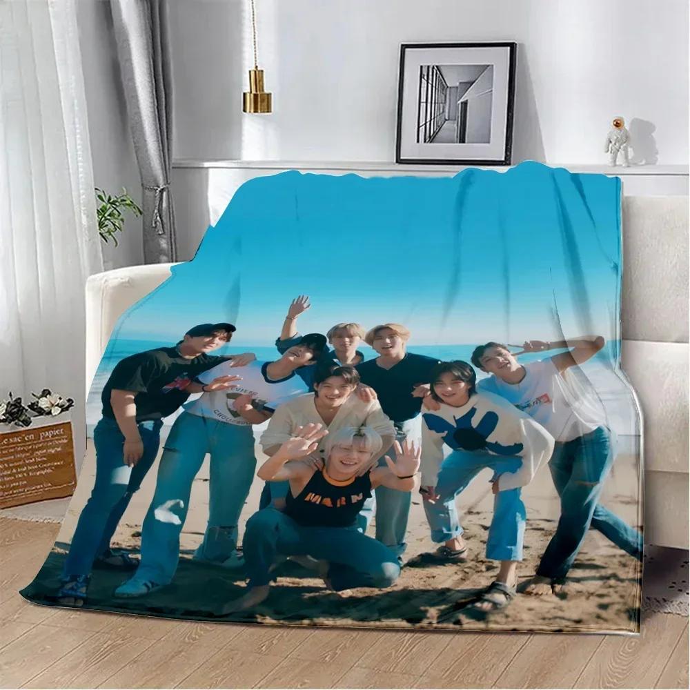 Stray Kids KPOP Printed Throw Blanket Soft Warm Perfect for Home Travel Picnics and Birthdays