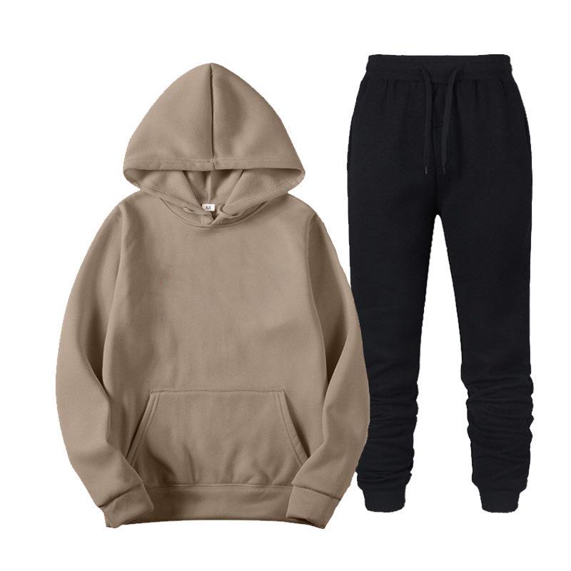 Completo da uomo con felpa con cappuccio e pantaloni della tuta in pile tinta unita