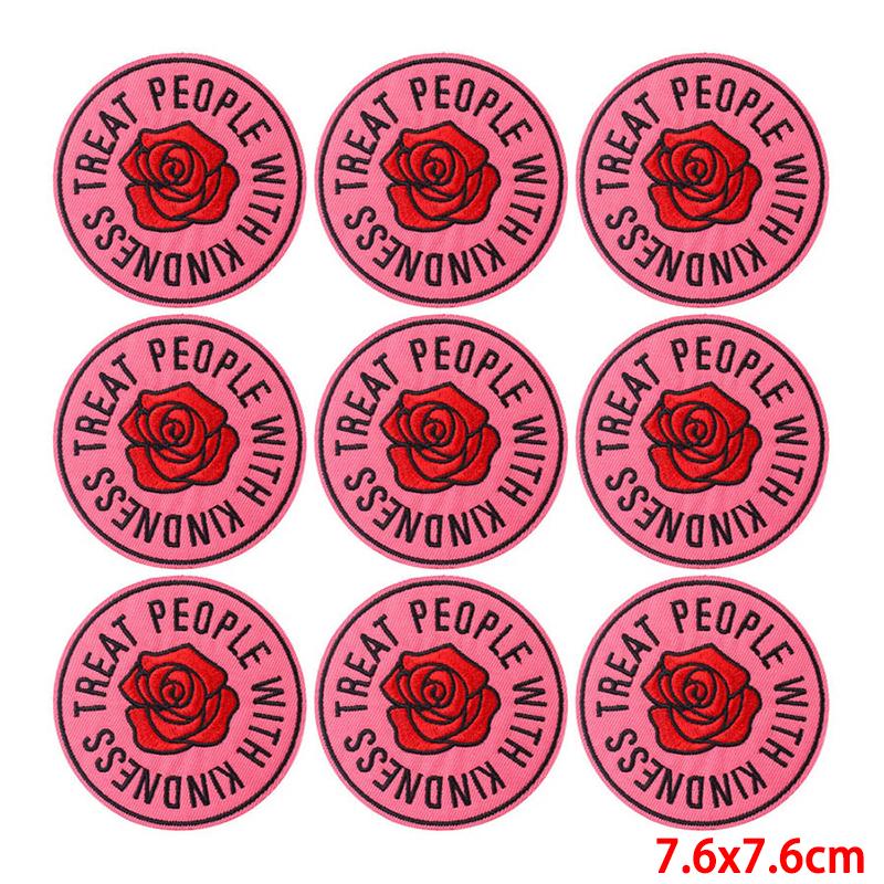 10 Pcs/lot Wholesale Embroidery Patch Iron On Patches For Clothing Patches On Clothes Jackets Decor Applique Sew Supplies