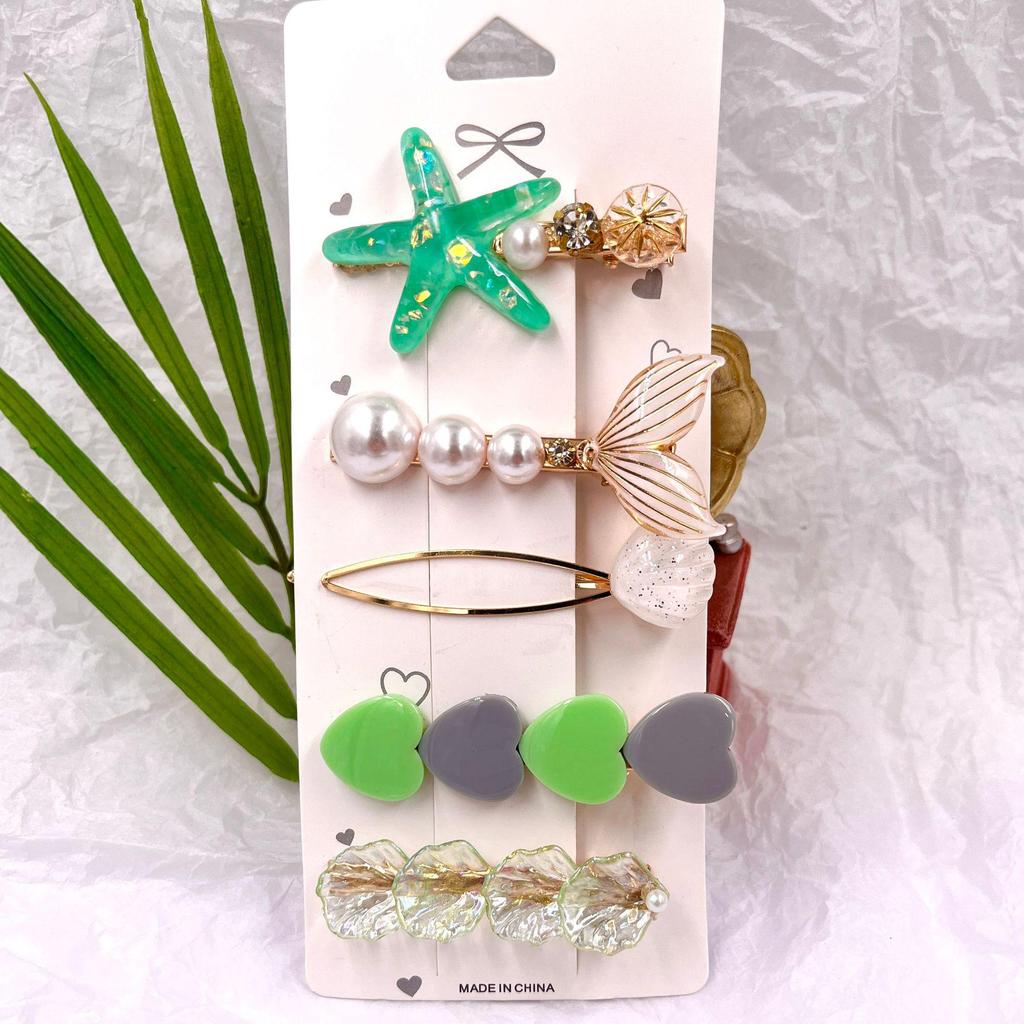 Women's Floral Pearl Hair Clip Accessory