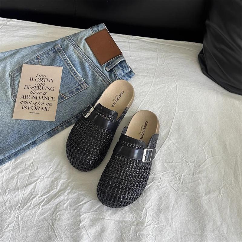 Casual Bag Head Lazy Slippers Women's 2025 Summer New Casual Versatile Lazy Shoes Hollow Breathable Cool Slippers