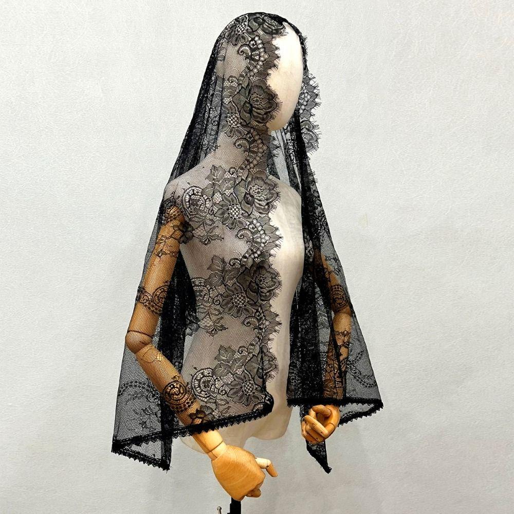 Vintage Style Bridal Headscarf Breathable Muslin Head Covering Lightweight Lace Shawl Guest Look