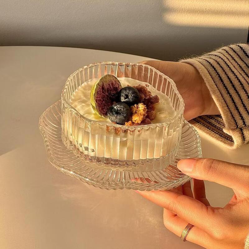 Striped Glass Dessert Bowl and Dish Set