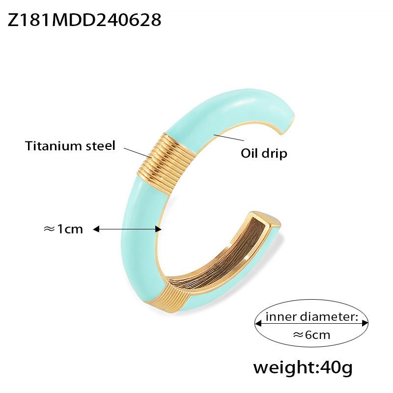 

French Retro Cold Wind Dripping Oil Wide Edge Multi-layer Ridge Open Bracelet Design Fashionable Personality Titanium Steel Bracelet Women