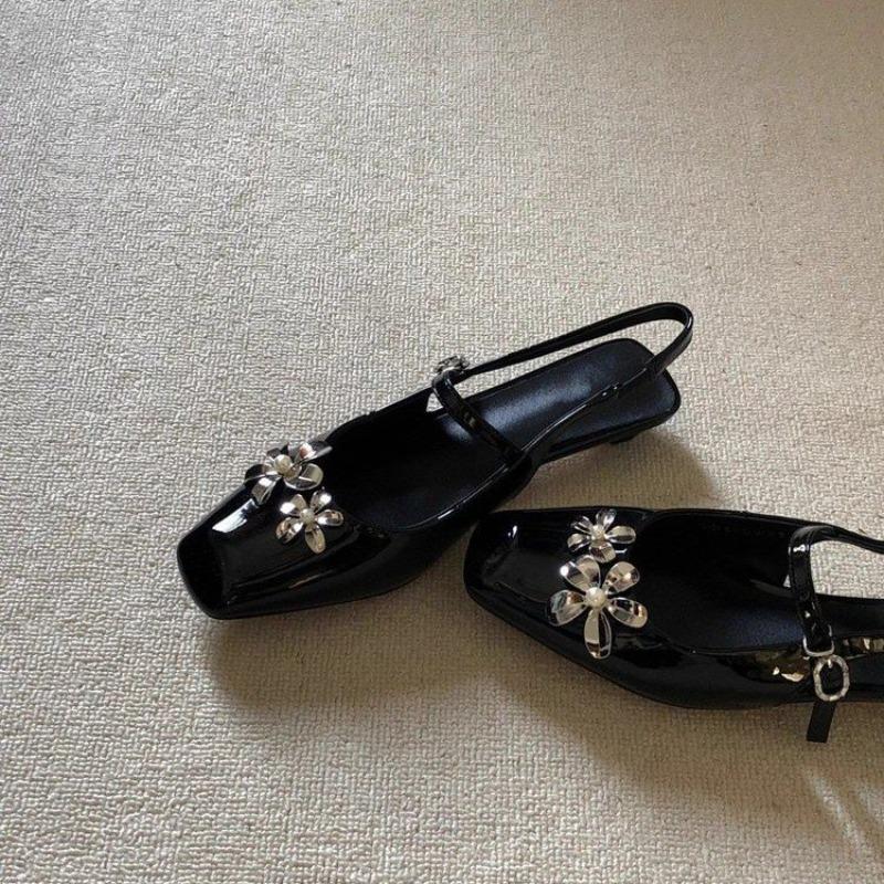 Fashion Baotou Sandals Women's Summer New Square Toe Shallow Mouth One Strap Flower Non-slip Block Heel Shoes