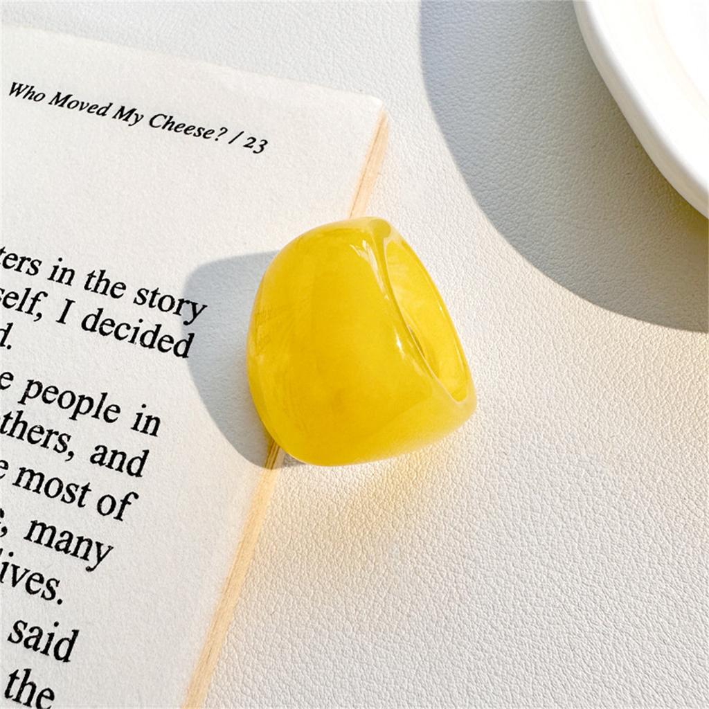 Fashion Solid Color Wide Oval Resin Ring for Women Girl Retro Vintage Jewelry Y2k Hip Hop Women Rings 2026 NEW INS Punk Ring