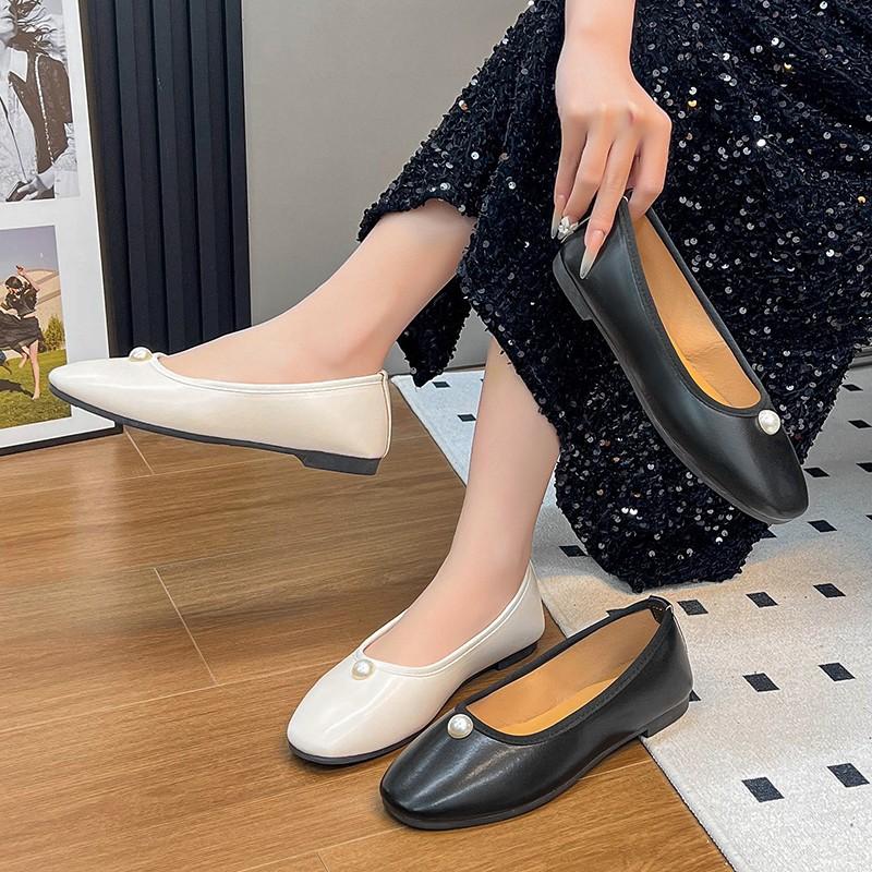 Frühling und Sommer neue einfache weichsohlige Perlen Einzel Schuhe Damen Frühling und Sommer Ein-Pedal flachsohlige Oma Schuhe mit flachem Mund