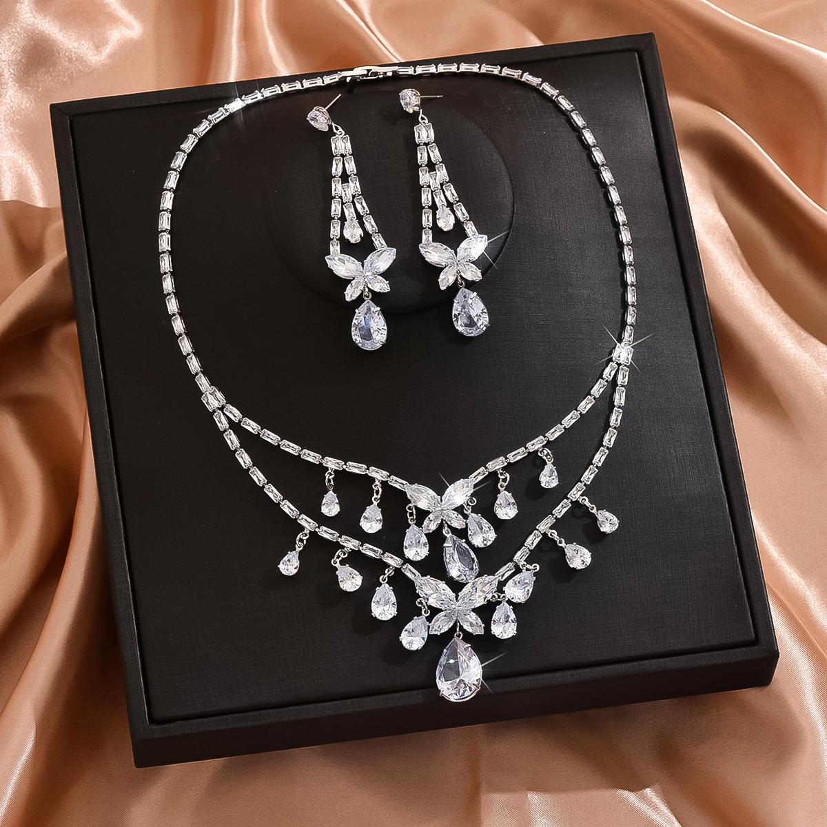 

3 шт. Женский модный цирконовый медный набор «Капля воды», «Бабочка», ожерелье и серьги с цирконом, подходит для свадьбы, вечеринки, фестиваля G-8580