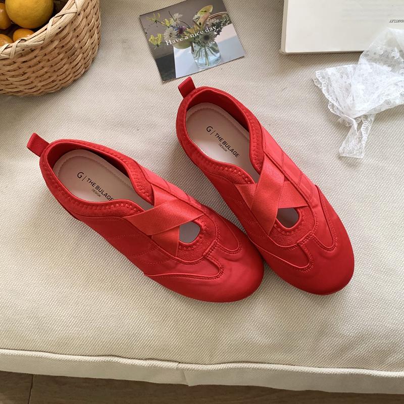 Fashion SUOJIALUN 2025 Autumn New Brand Women Flat Shoes Fashion Red Round Toe Slip On Sneaker Soft Flat Heel Casual Dress Mary Jane Sho