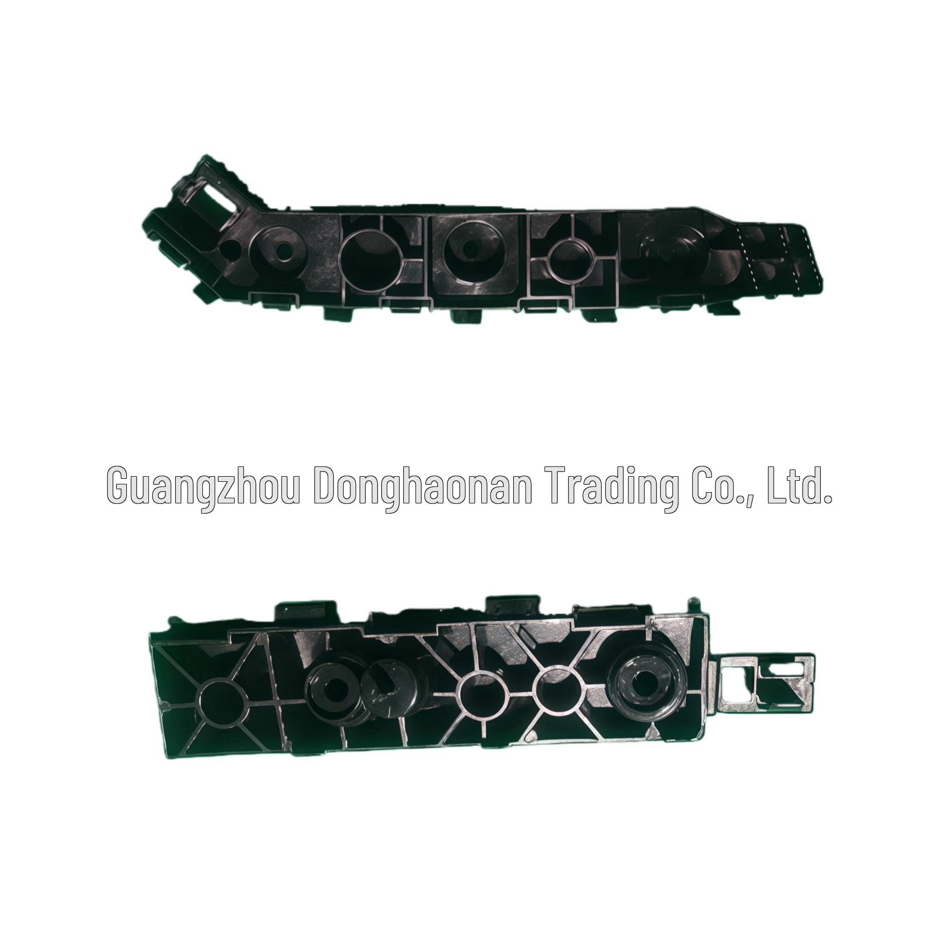 Комплект боковых панелей заднего бампера XPeng G6 (1/2/3) 7106500FA1 (Rear Right/2) чёрный