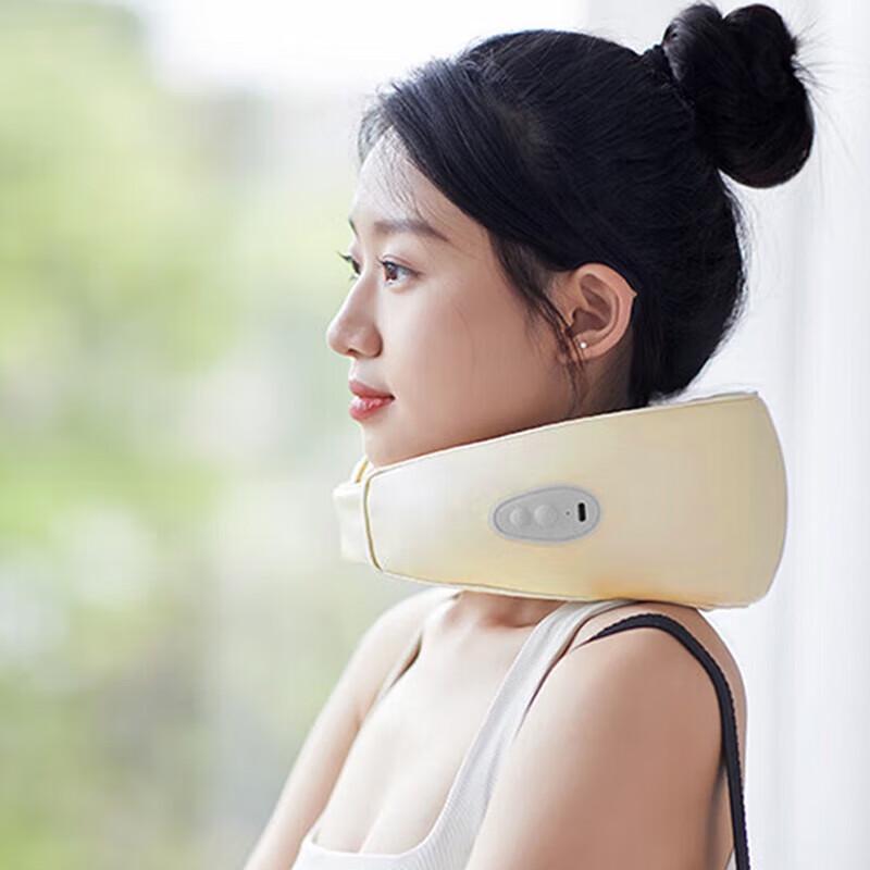 WOPOW Neck U-shaped Massage Pillow