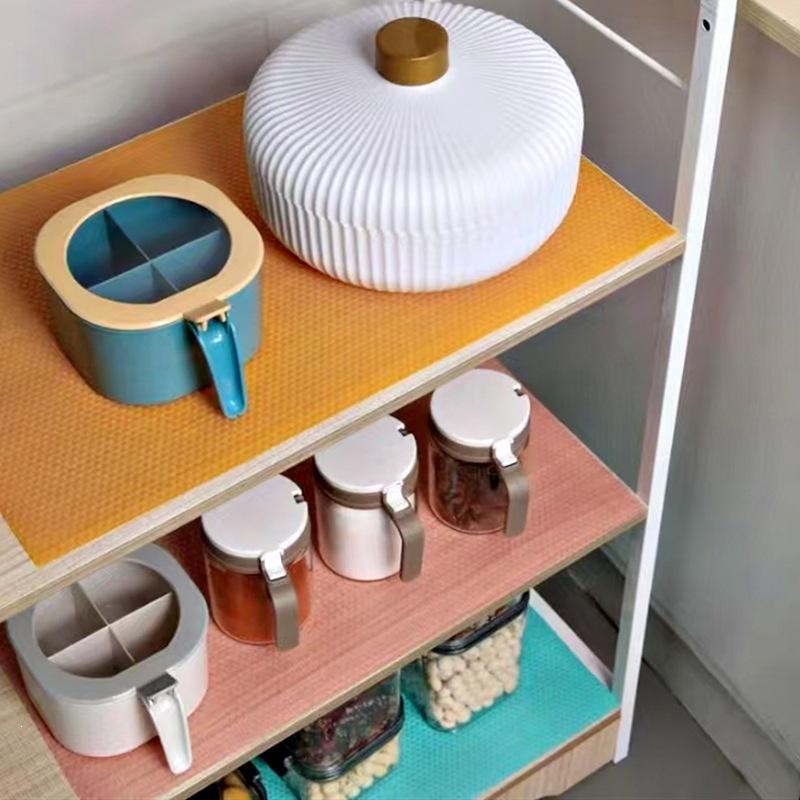 4Pcs 29*45Cm Waterproof Refrigerator Liner Washable Mildew Kitchen Pad Anti-Oil Cabinet Drawer Placemat Heat-Insulat Fridge Mat