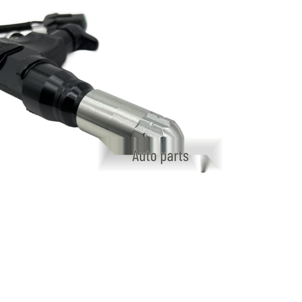 High-Pressure Common Rail Injector 295050-0920 for J05E Engine