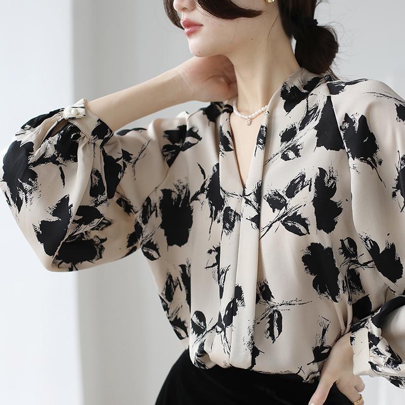 French Retro Ink Printed Satin Shirt Women Spring Autumn New Niche V-neck Long Sleeve Pullover Puff Sleeves Top M-3XL