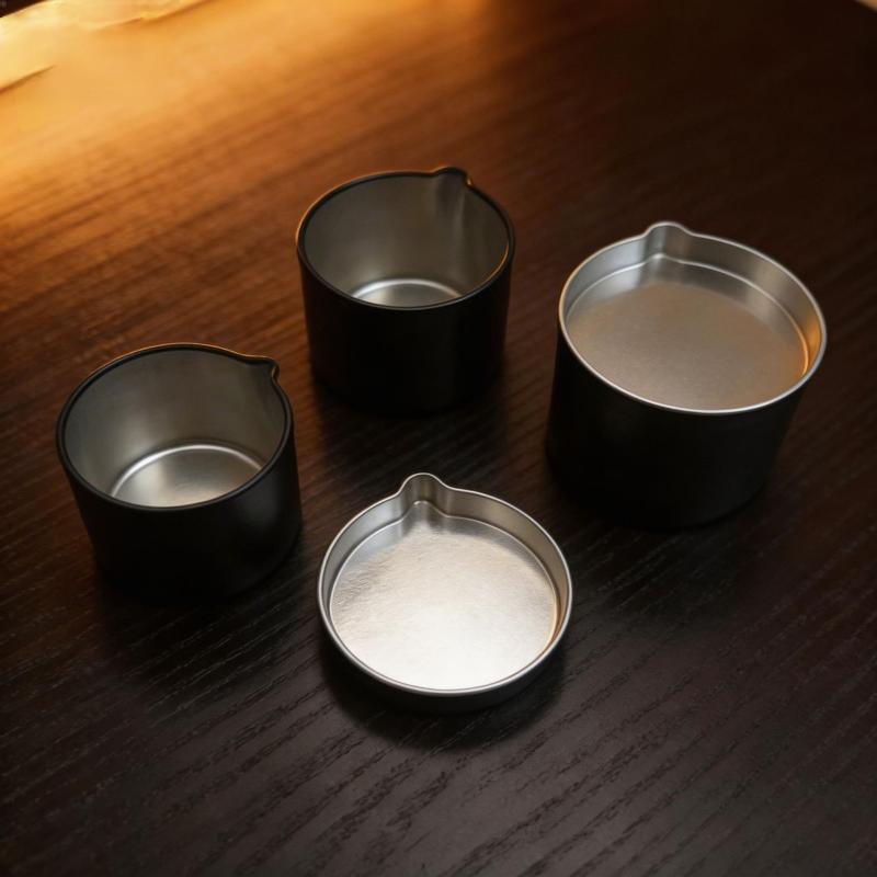 Multi-Purpose Tinplate Candle Jars with Handy Spout Leakproof Tins for Aromatherapy Massage Cream Cosmetic Storage