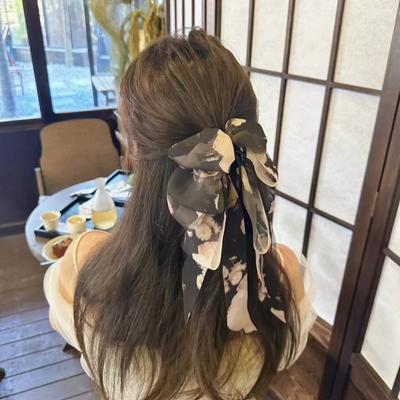 Traditional Chinese Style Hair Claw with Chic Bowknots and Flowing Ribbons Elegant Chic Hair Accessory  Minimalist Hair Claw