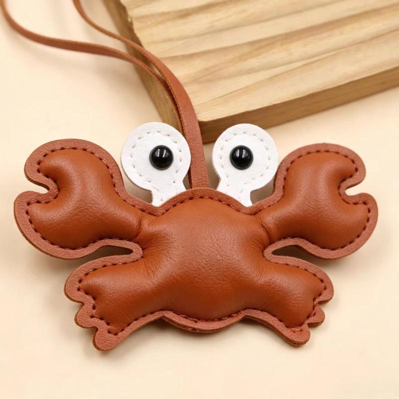 Creative Crab Keychain Scratch Resistant PU Leather Key Ring Hawaii Trip Souvenir Perfect Gift for Collectors