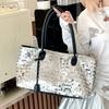 2025 New Han Fan Dress Flash Bag Fashionable Versatile Commuter Niche Design Sequined Hand Bag Shoulder Bag Women