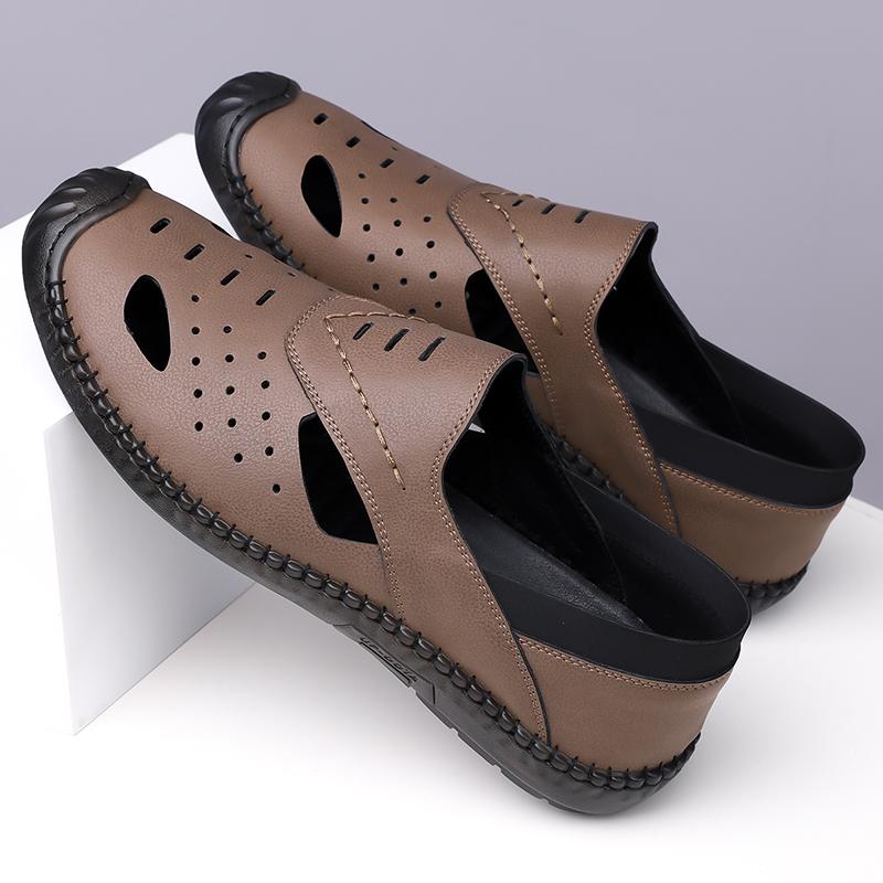 Fashion Hollow Out Leather Mens Loafers Slip on Flats Summer Casual Shoes for Men Moccasins Super Soft Men Sandals Breathable Walk Shoes