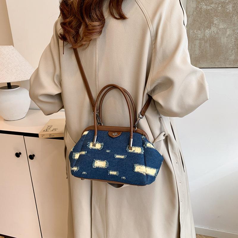 New bag 2025 winter new denim portable shoulder fashion women's shoulder bag student