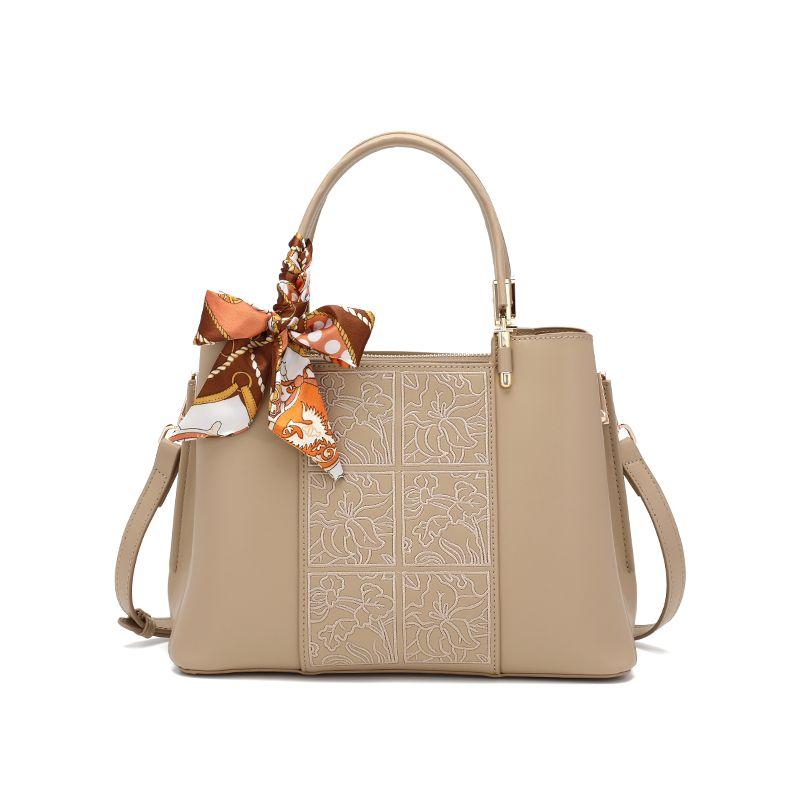 

New Chinese Birthday Gift Ladies Mom Bag Embroider