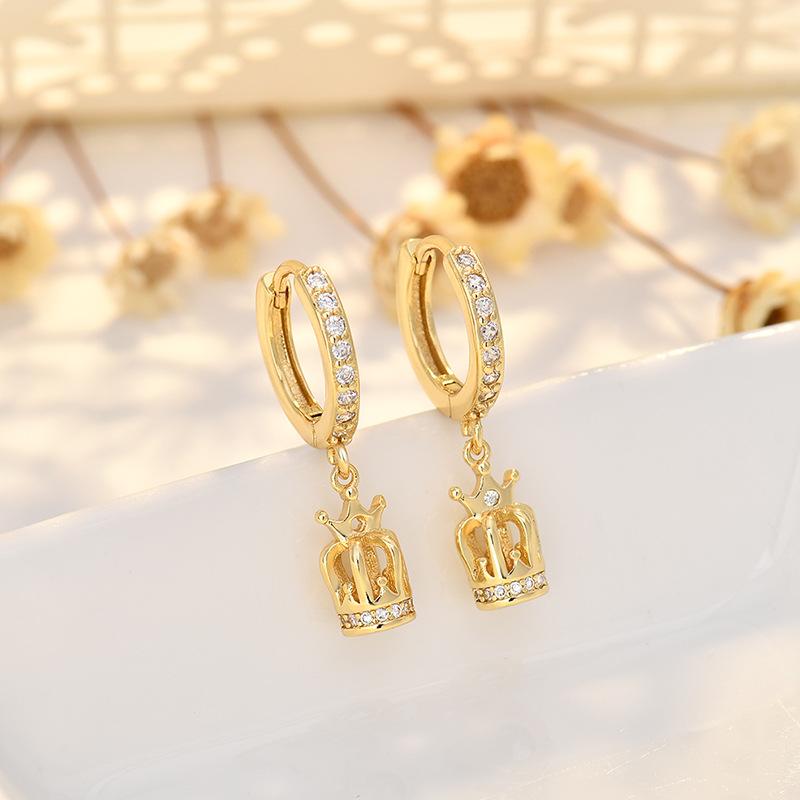 High-end Crown Earrings for Women's Light Luxury Simple Temperament Earbuds Niche Design Long Ear Pendants