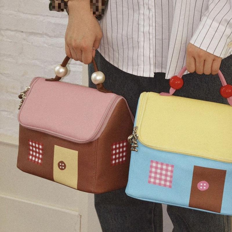 

Women s Large Capacity Portable Cosmetic & Skincare Travel Bag