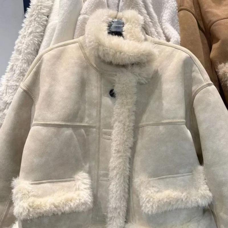 

Новинка 2024 Модное цельное мотоциклетное пальто из меха овчины - Доставка в течение 15 дней M (110-130) кофейный