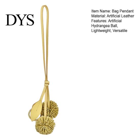 Straw Bag Charm Pendant Imitation Leather Artificial Hydrangea Ball Small Decorative Keychain with Adjustable Drawstring Bags Keys Backpacks Accessory