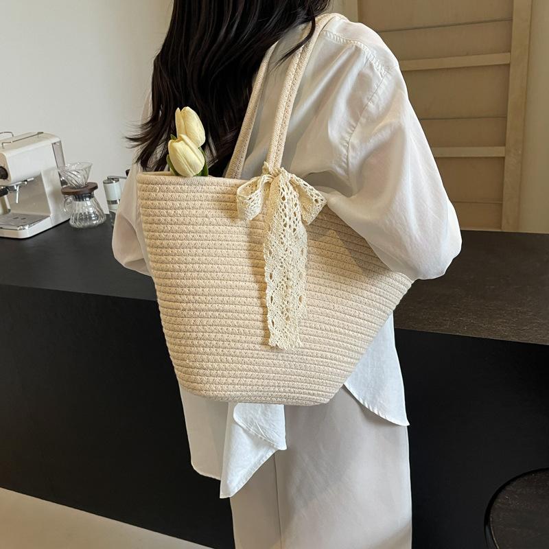Women's Bag Summer High-end Underarm Bag New Large-capacity Woven Bag Fashionable and Simple Shoulder Vegetable Basket Bag